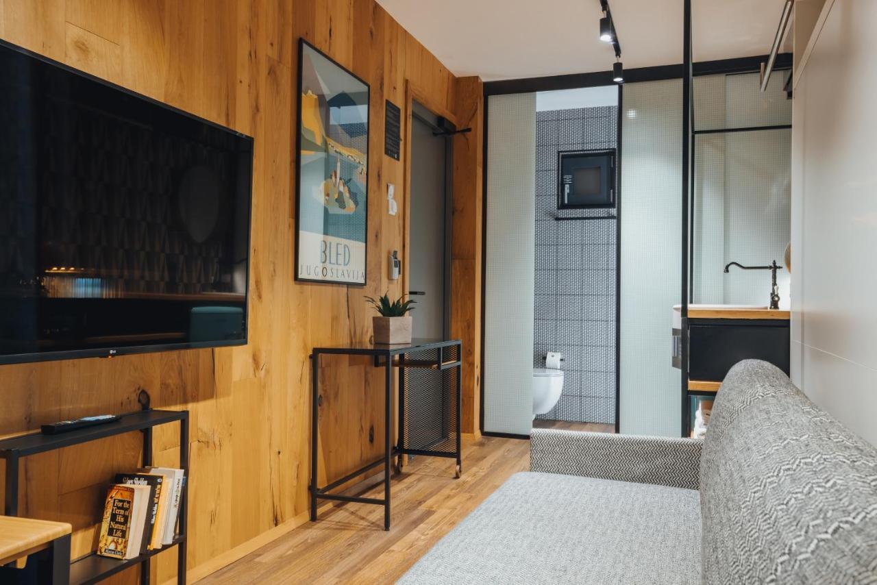 City Glamping By One66 Hotel Laibach Exterior foto