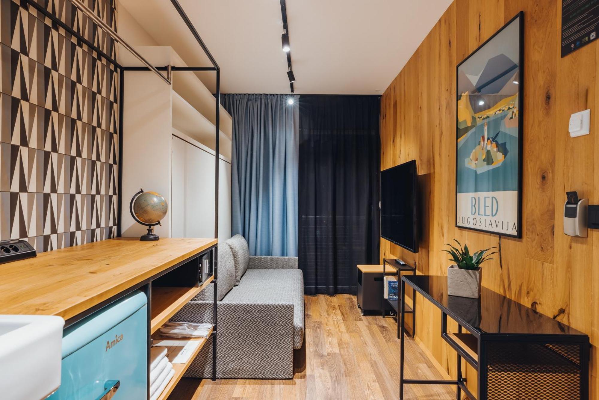 City Glamping By One66 Hotel Laibach Exterior foto