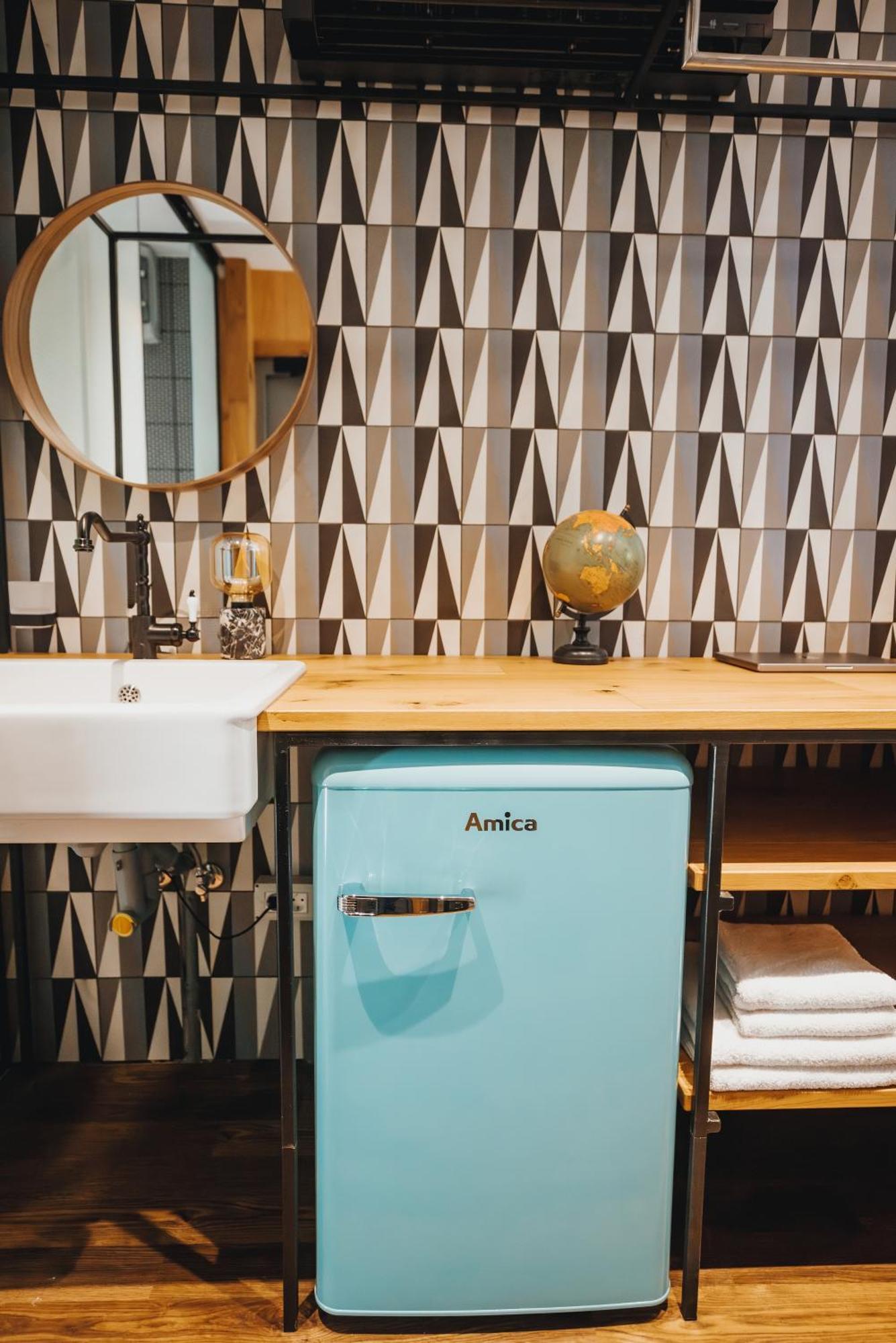 City Glamping By One66 Hotel Laibach Exterior foto